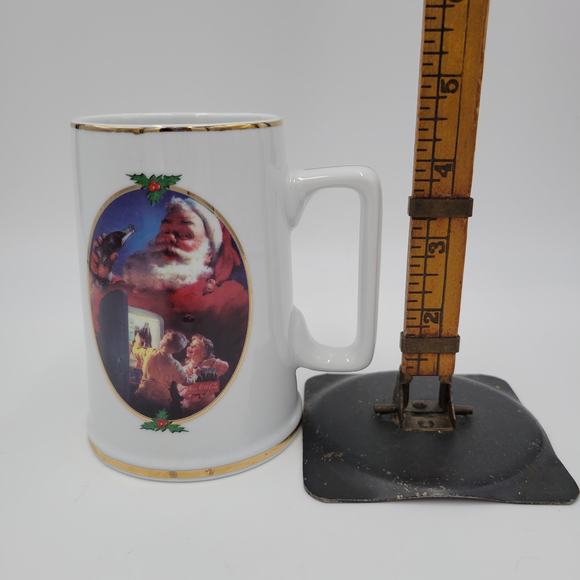 Vintage Coca Cola 1996 Collector Edition Holiday Santa Mug 5 pcs Set 4.5"‎ Tall - Picture 10 of 11